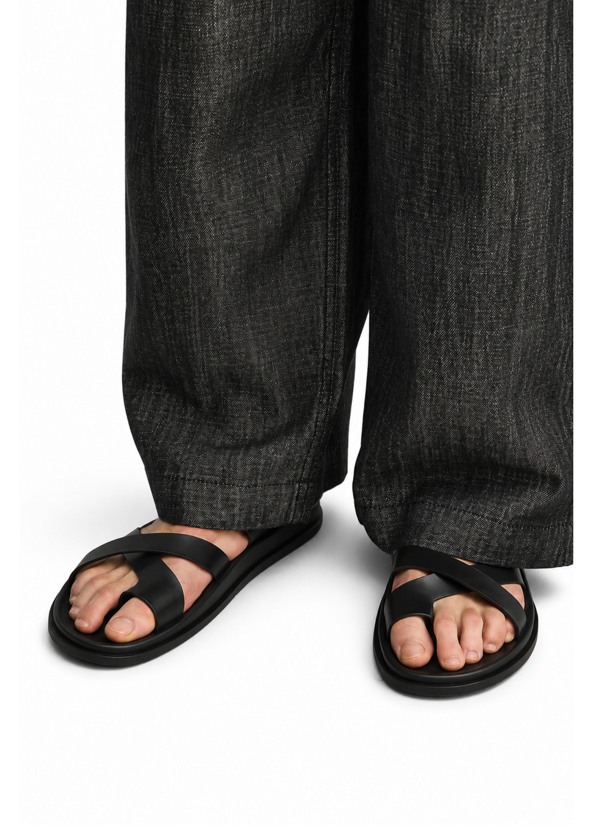 EVRYDAE NERO STRAP SANDAL