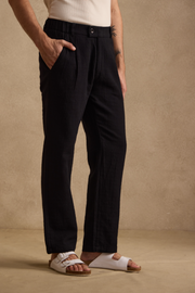 THE SEOUL LINEN PANTS IN DEEP BLACK
