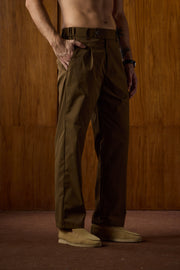 THE SEOUL AIR PANTS IN DEEP OLIVE
