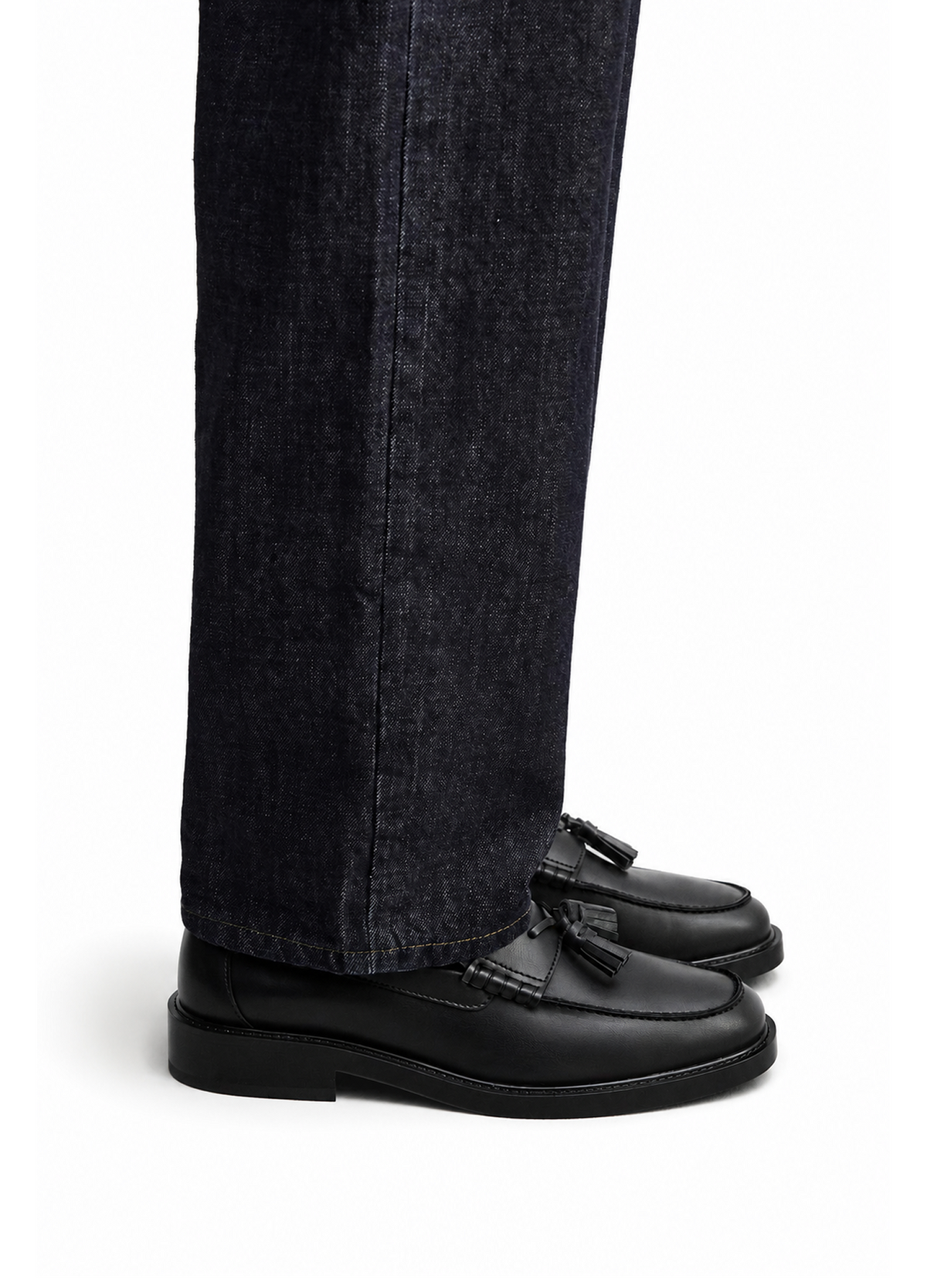 EVRYDAE TASSEL LOAFER