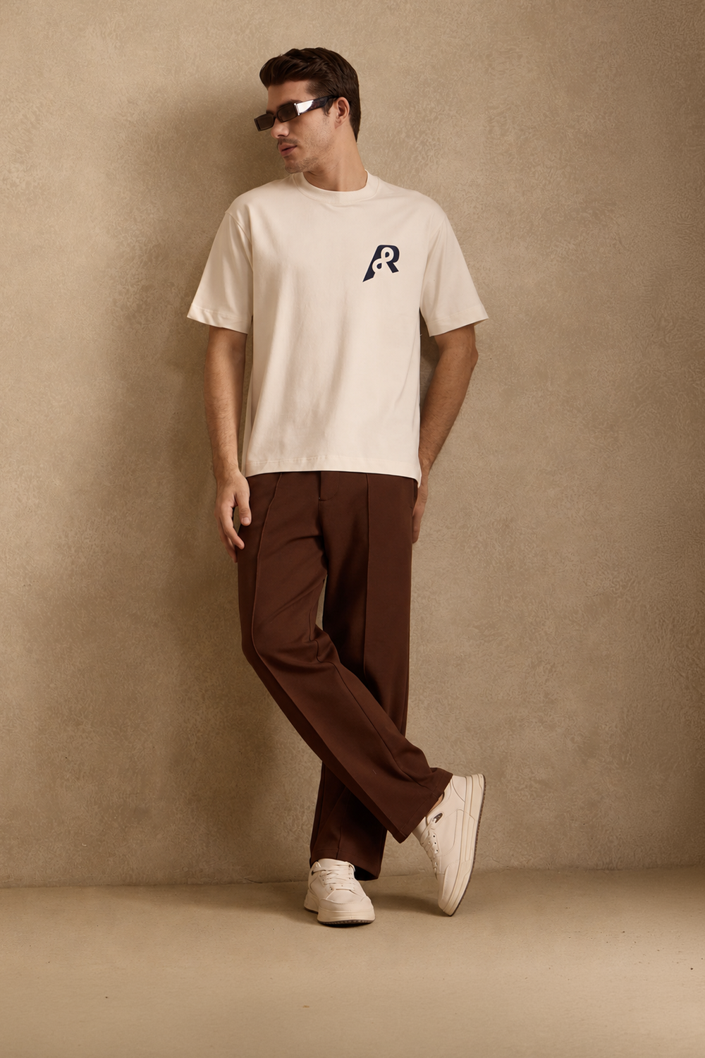 THE BAMBOO CREW TSHIRT IN OFF WHITE
