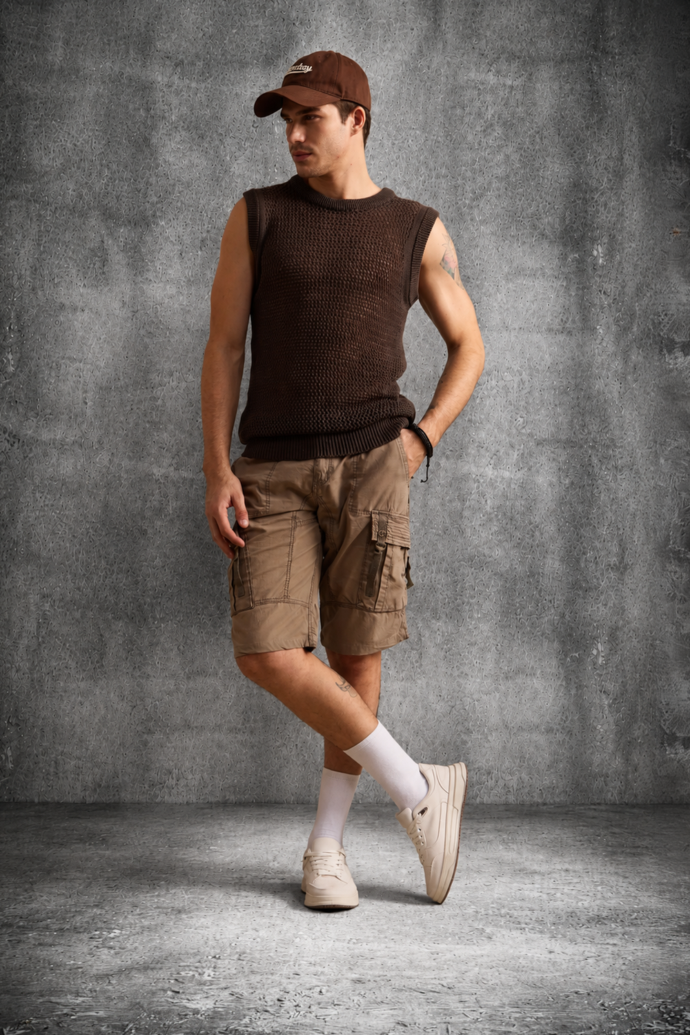 MESH KNIT TANK IN BURGUNDY