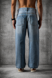 THE EASE DENIM IN FADED INDIGO